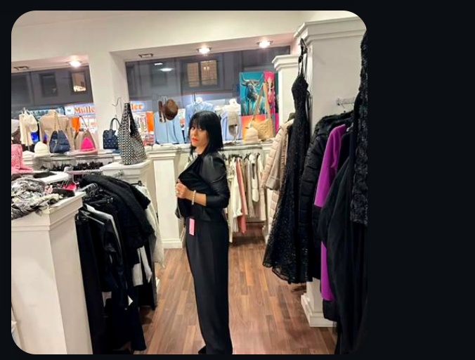 Katerina — Shopping with Katerina